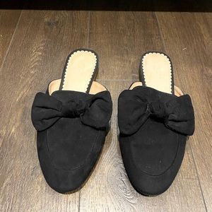 Black Bow Mule Flats- Ann Taylor Loft- Size 8.5